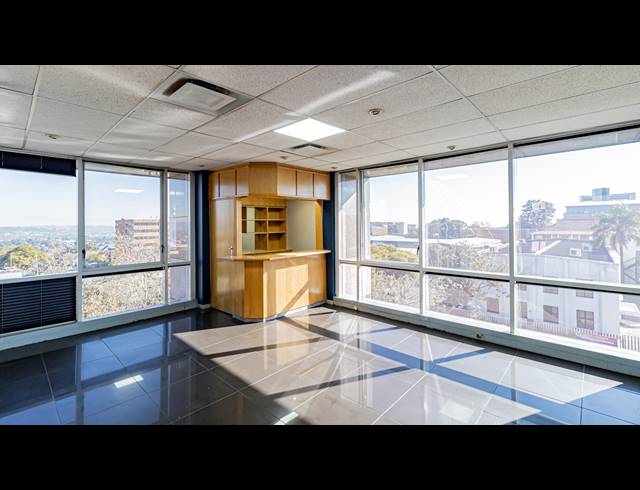 617M² OFFICE TO LET IN FERNDALE